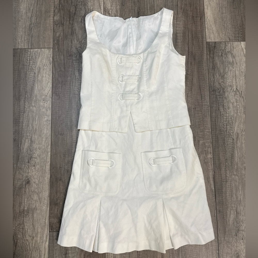 Elegant White Mini Dress